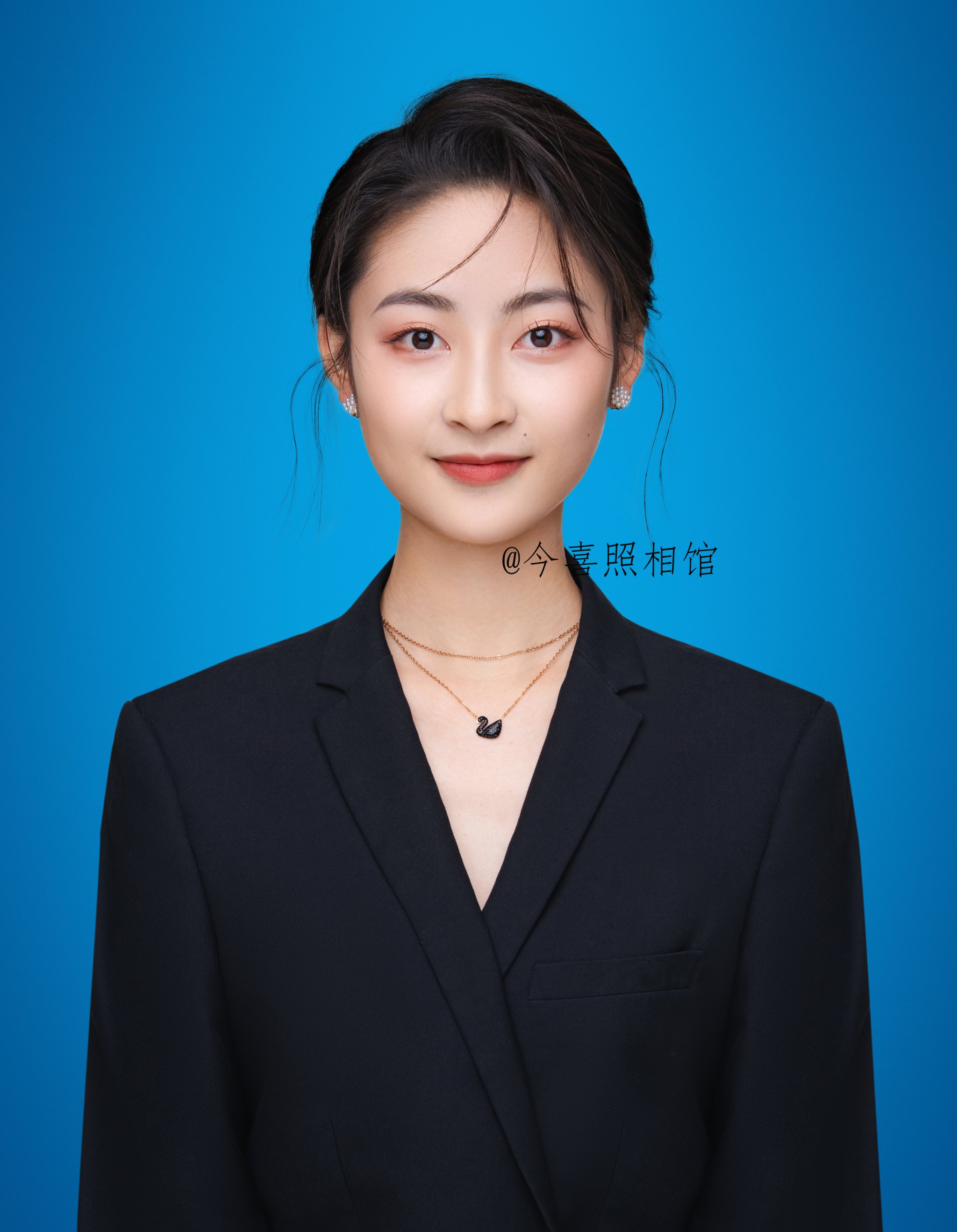 最美证件照下载安卓版最美证件照app下载免费-第2张图片-太平洋在线下载